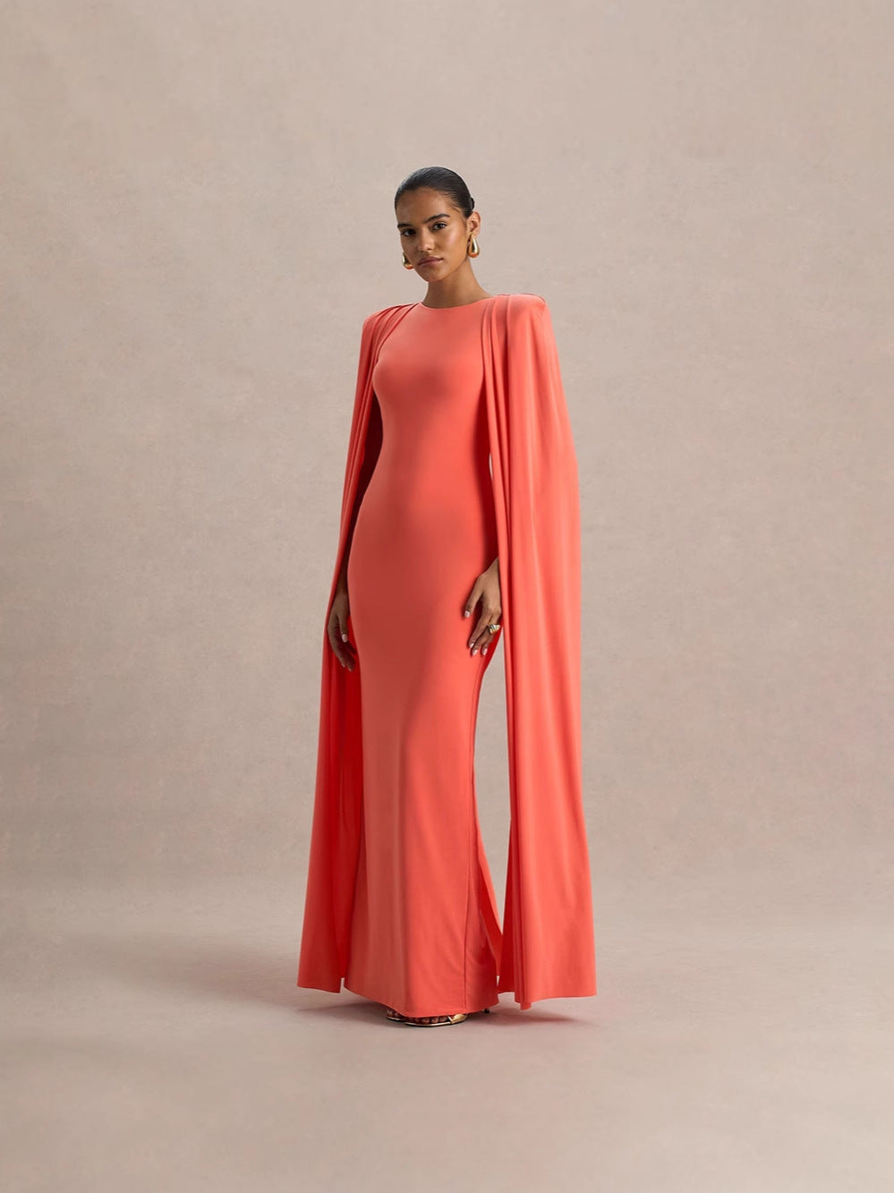 Pleated Round Neck Long Dress